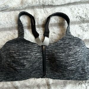 Victoria Secret knockout 38DD black /grey